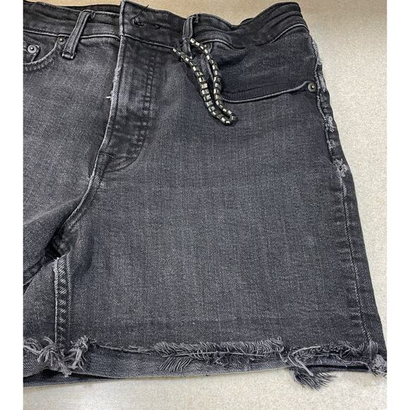 Women’s Free Assembly 90s Cut Off Shorts Black Raw Hem Size 10 Waist 30”-Summer - Picture 10 of 15
